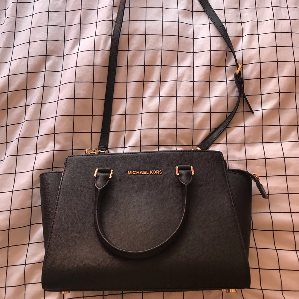 Michael Kors Selma Satchel Black purse